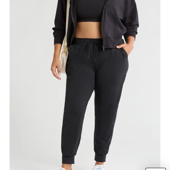 Zella Move In Pocket Jogger Pant Black High Rise Stretch Lightweight Pockets 1X - Picture 2 of 11